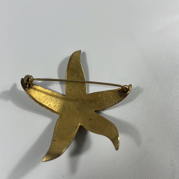 Vintage - Gold Starfish Pin Brooch German / Coastal Grandma - Picture 2 of 8